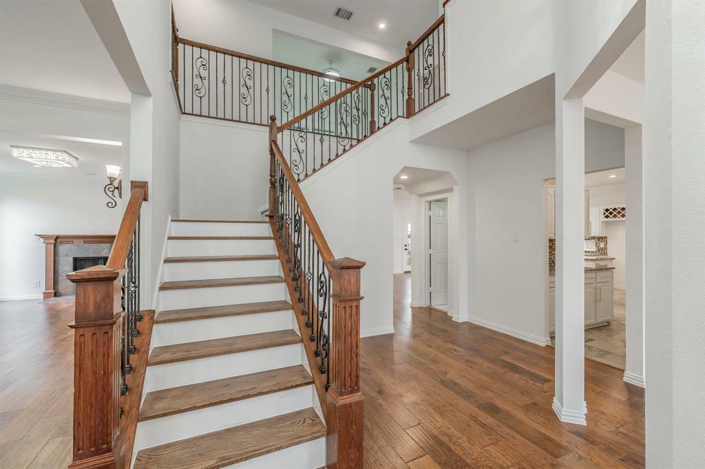 Property Photo: 708 Carmel Drive TX 76248