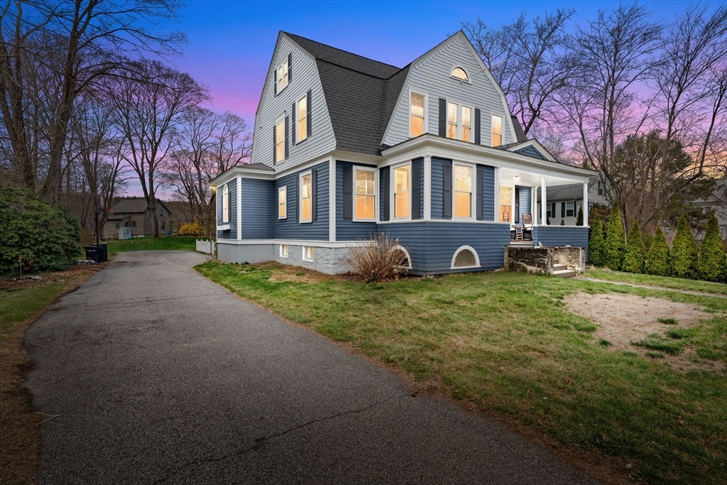 40 W Main St  Millbury MA 01527 photo