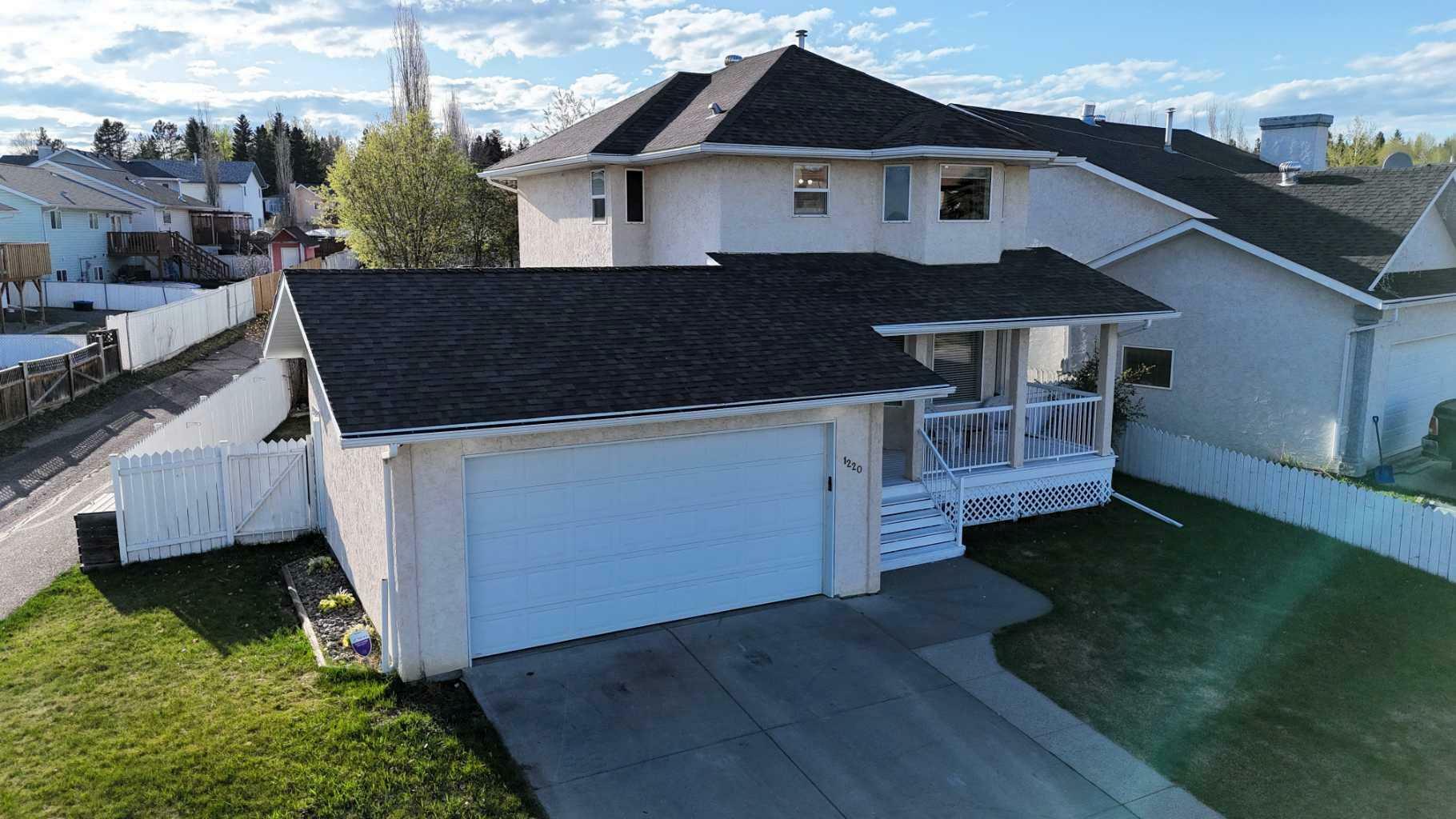 Property Photo: 1220 Westhaven Drive AB T7E 1W5