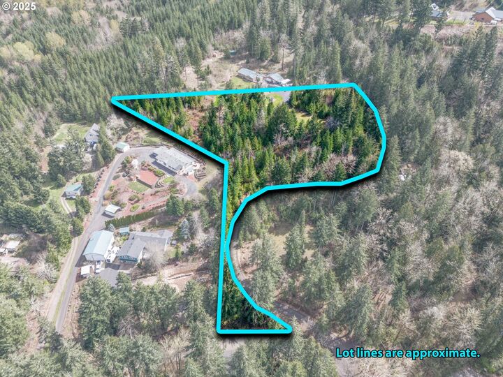 Property Photo:  0000 Whitewater Rd 02332  OR 97478 