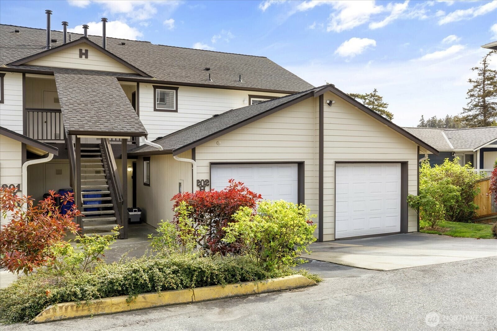 30875  SR20 H202  Oak Harbor WA 98277 photo