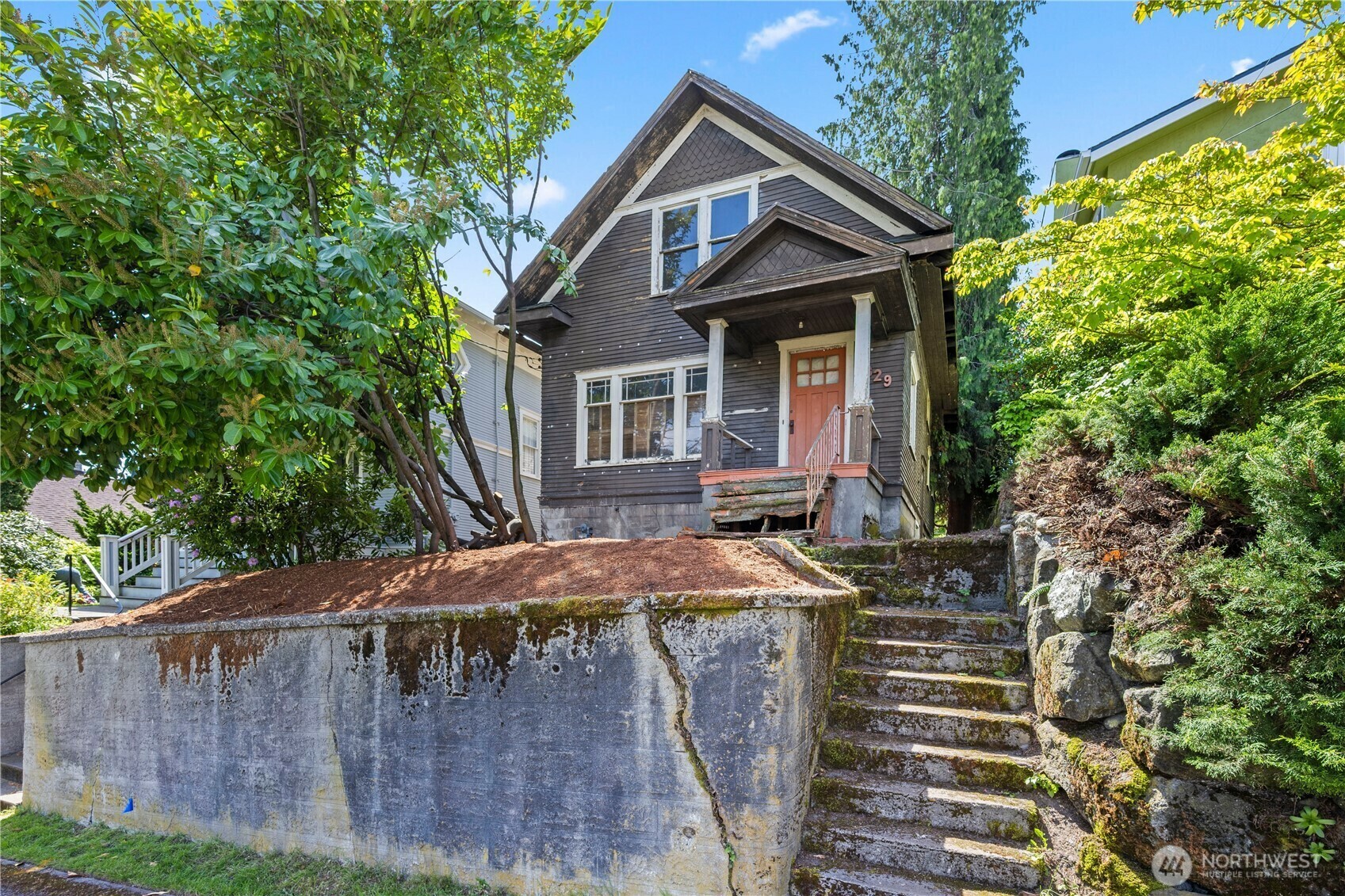 329 N 72nd Street  Seattle WA 98103 photo