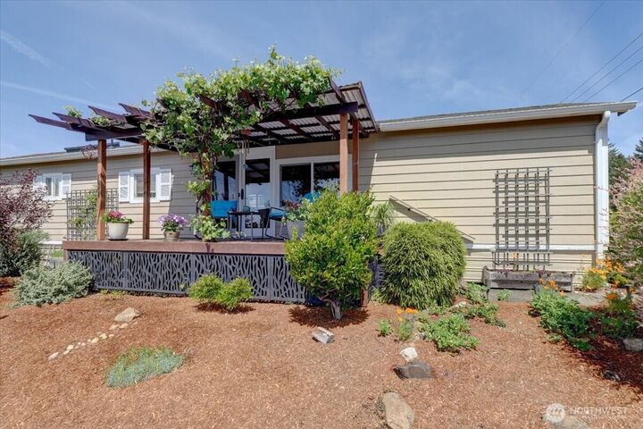 Property Photo: 4707 Black Lake Belmore Road SW 36 WA 98512