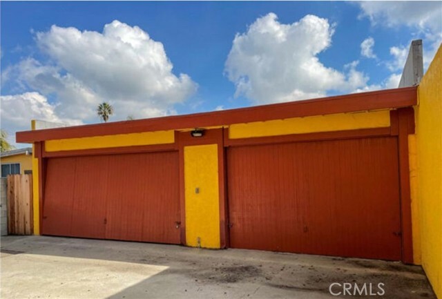 Property Photo: 940 Hillcrest CA 90245