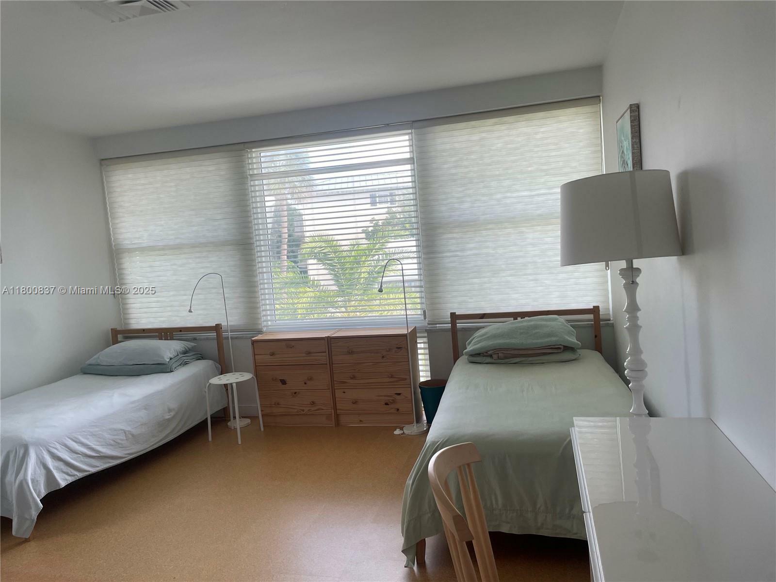 Property Photo: 320 S Ocean Blvd Un FL 33483