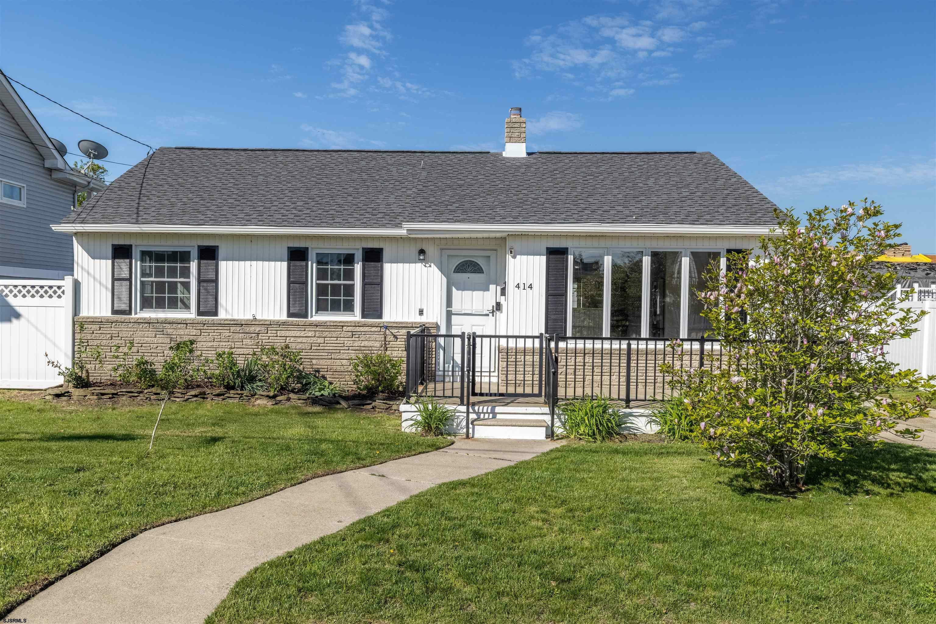 Property Photo: 414 N Cornwall NJ 08406