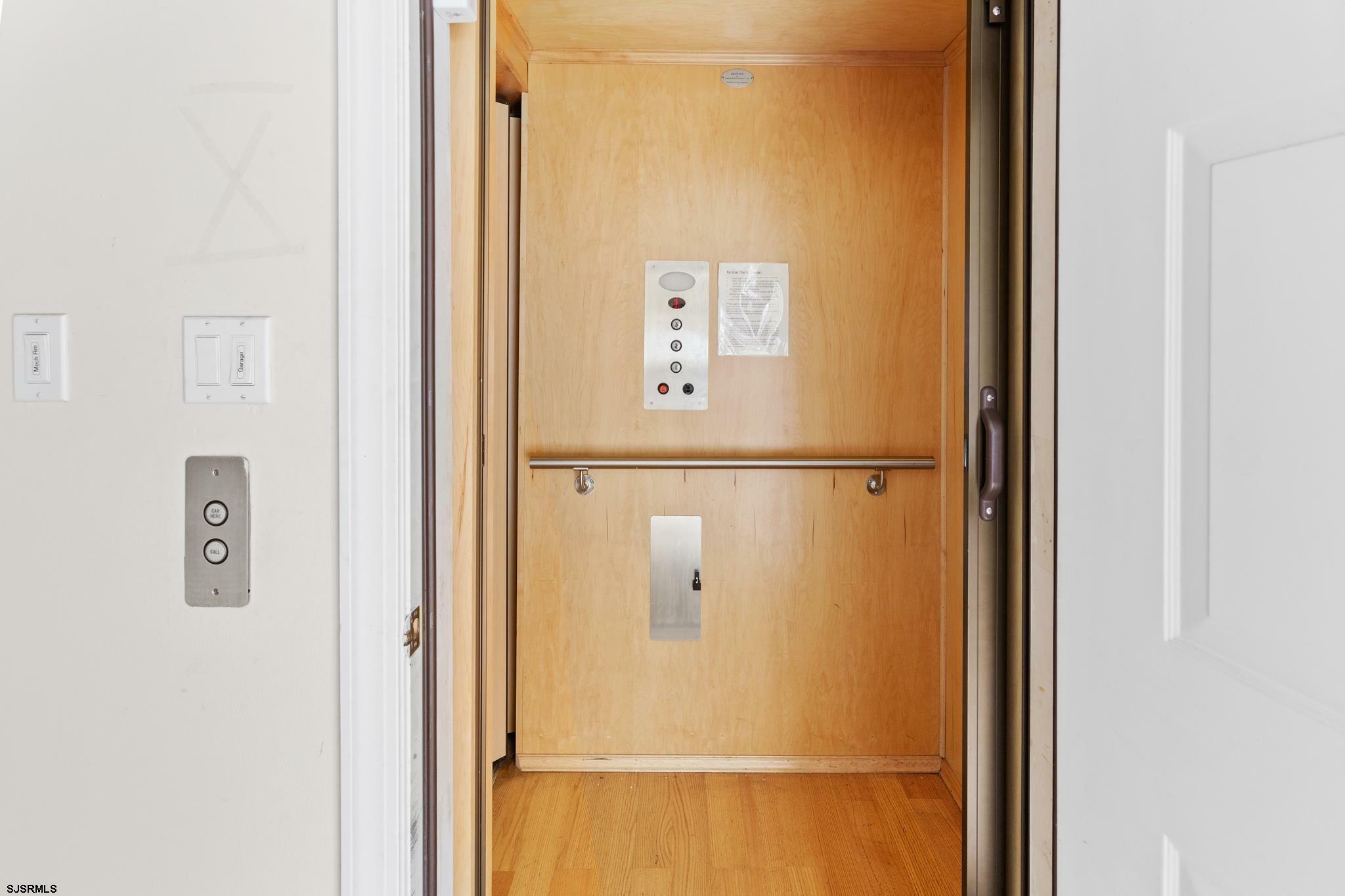 Property Photo: 504 N Massachusetts Ave NJ 08401