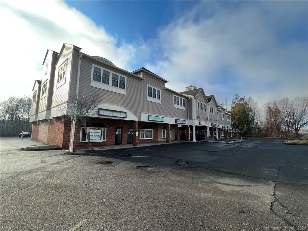 Property Photo: 500 Monroe Turnpike 1/2-11 CT 06468