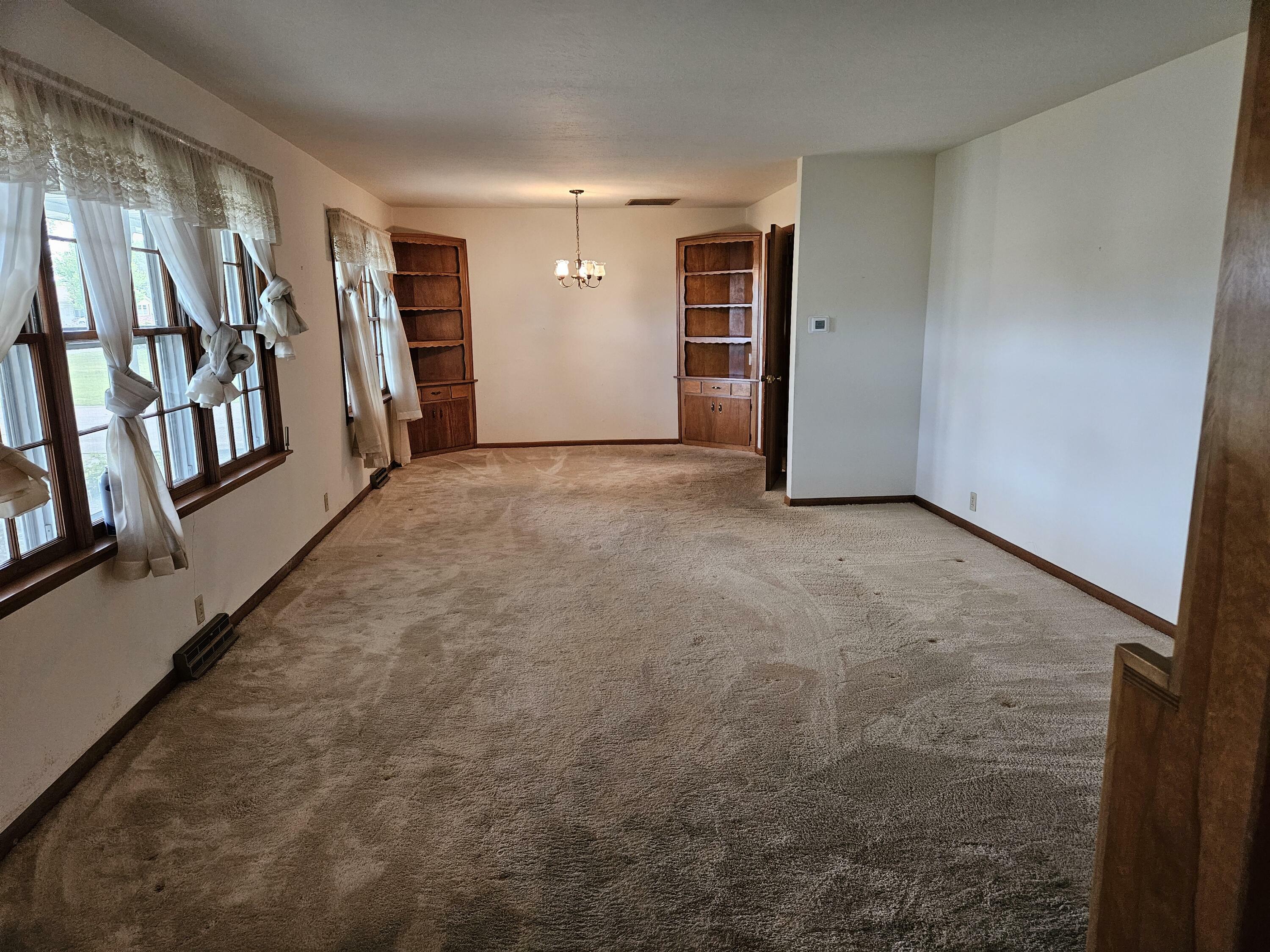 Property Photo: 716 E Kirkwood Drive MO 65605