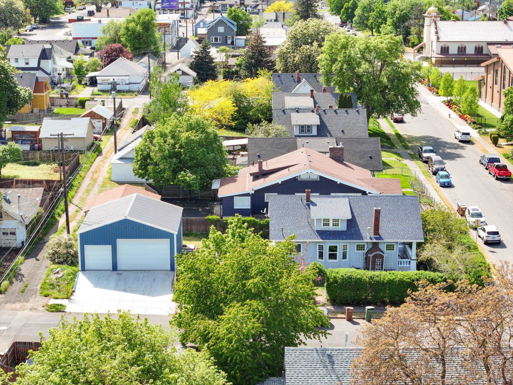 1203 W Montgomery Ave  Spokane WA 99205 photo