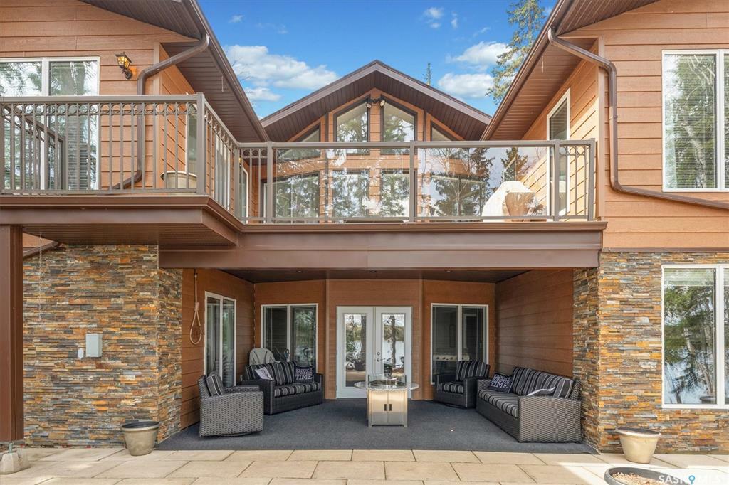 Property Photo: 134 Lakeshore Court SK S0J 2G0