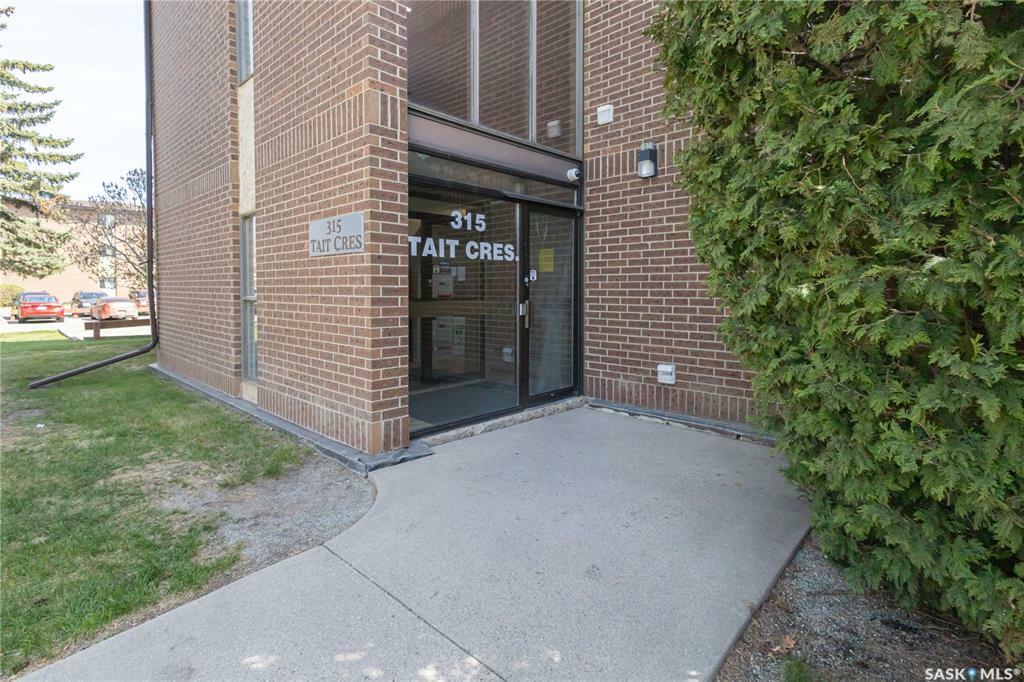 Property Photo: 315 Tait Crescent 310 SK S7H 5L6
