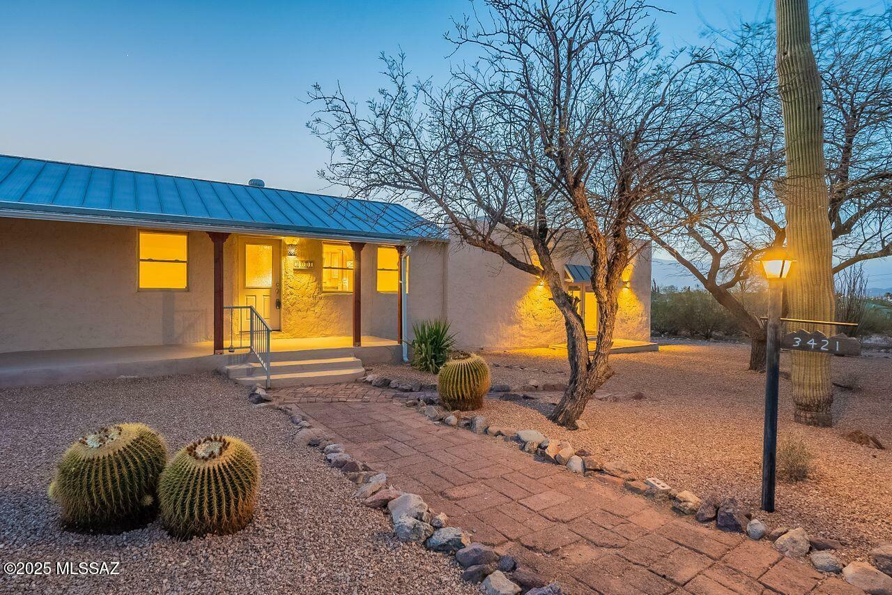 Property Photo: 3421 N Grannen Road AZ 85745