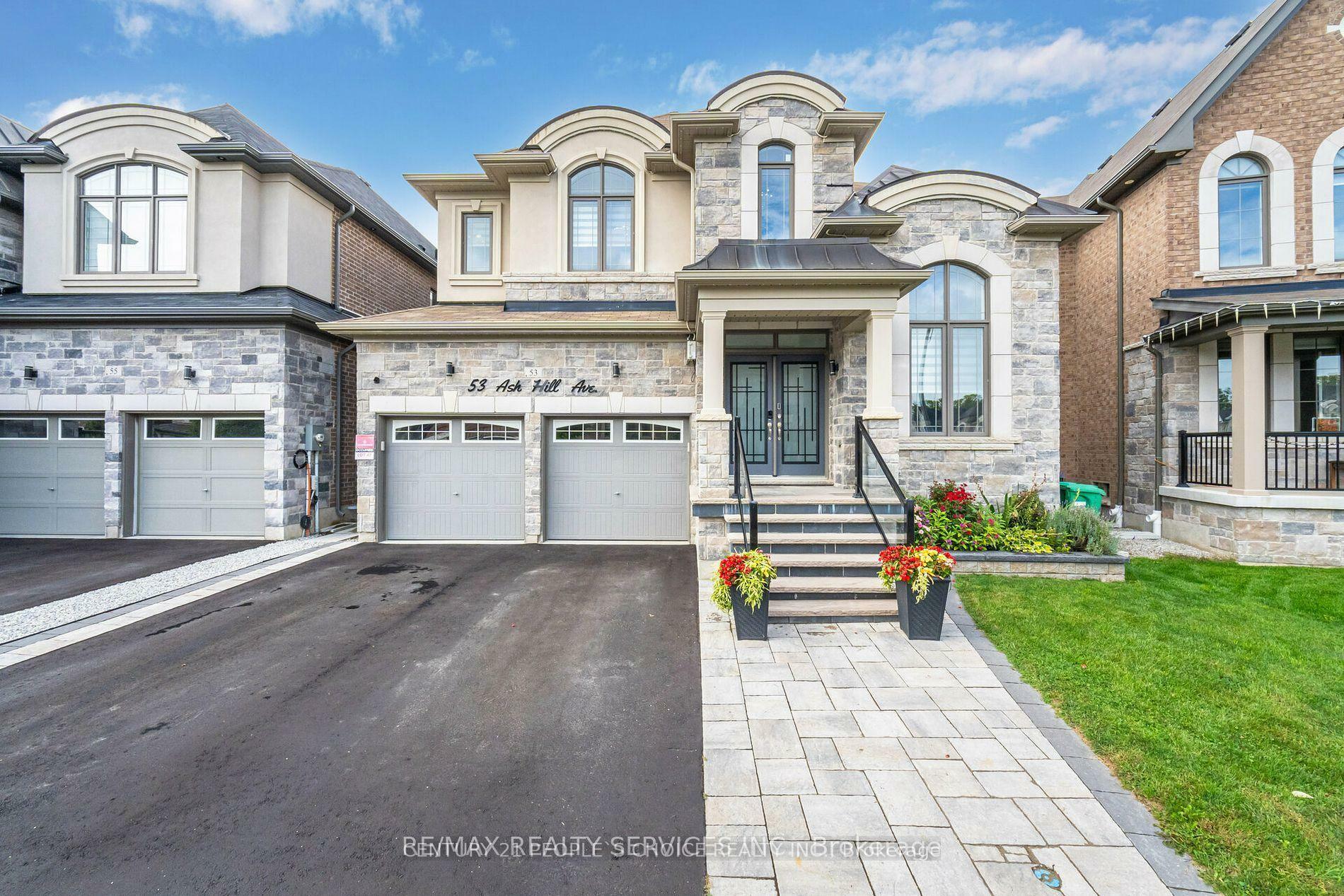 Property Photo: 53 Ash Hill Avenue ON L7C 4E8