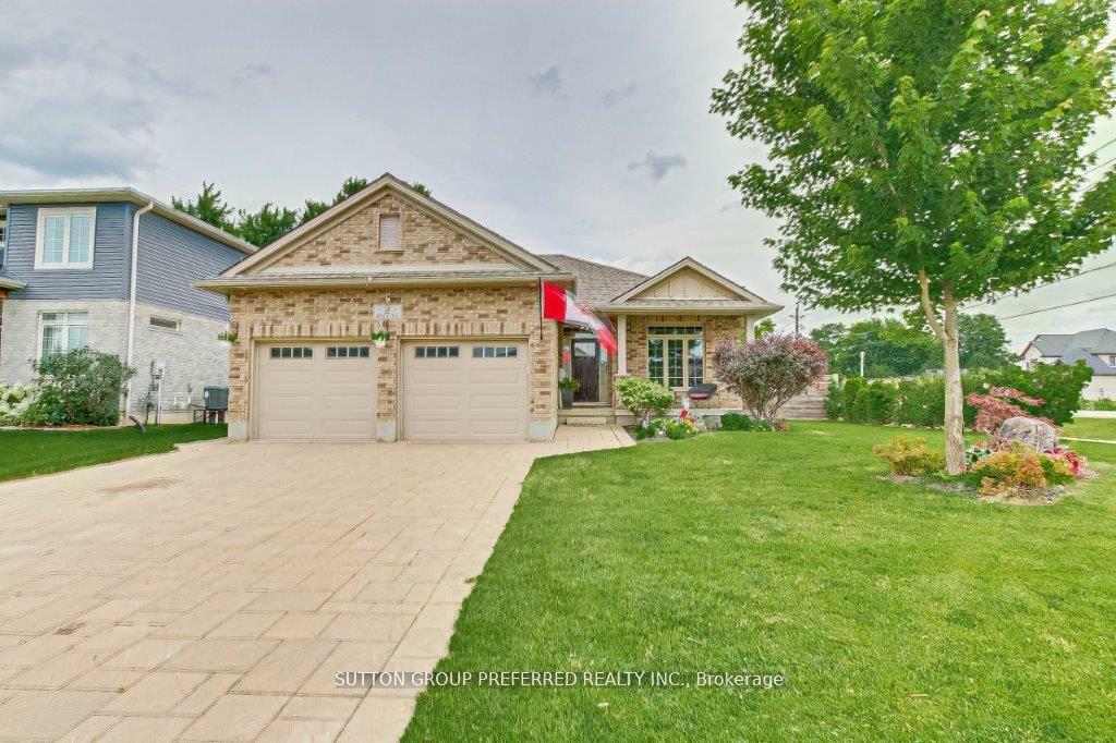 2 Brooker Trail  Thames Centre ON N0M 2P0 photo
