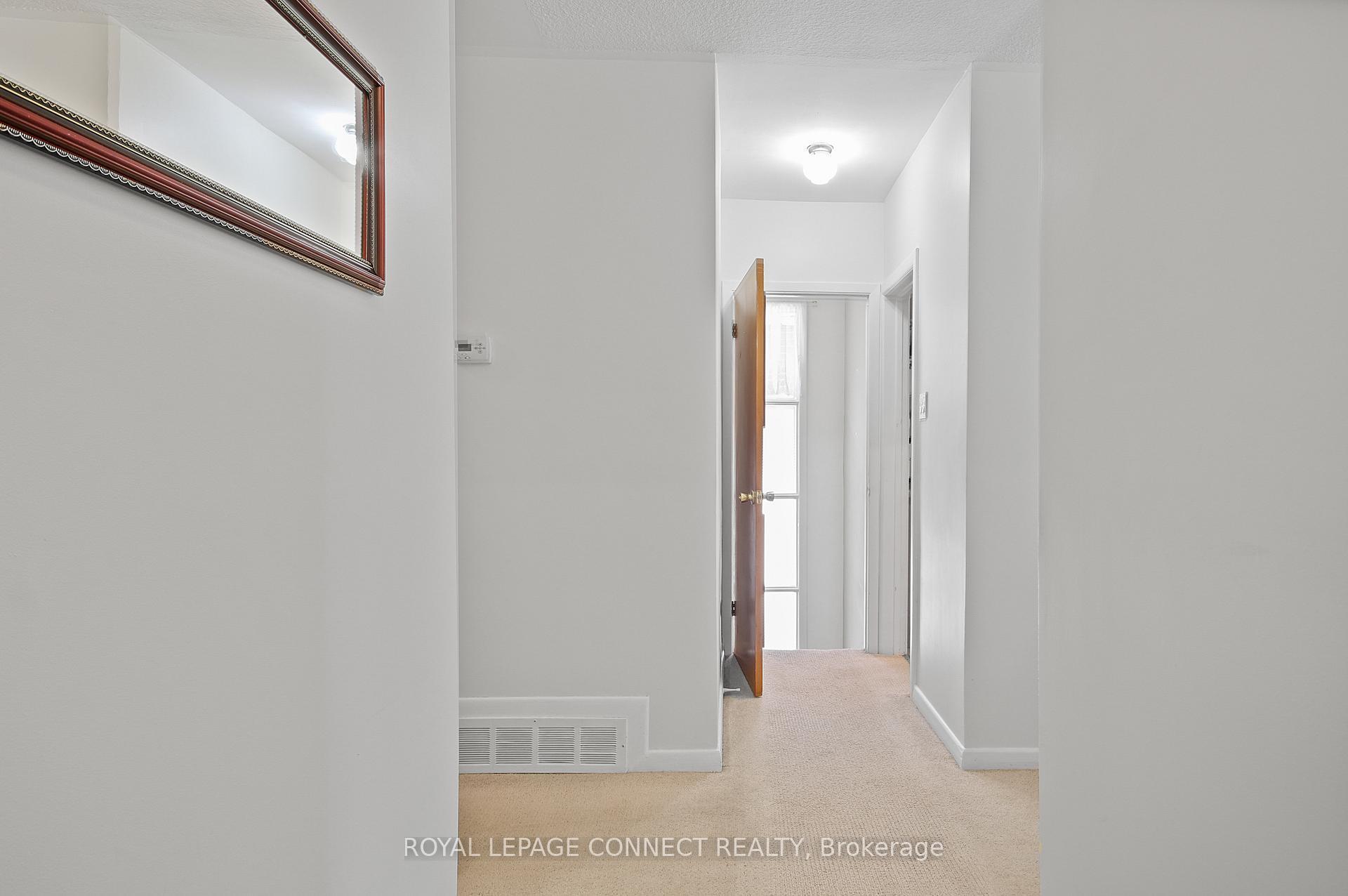 Property Photo: 4 Sundance Crescent ON M1G 2M2
