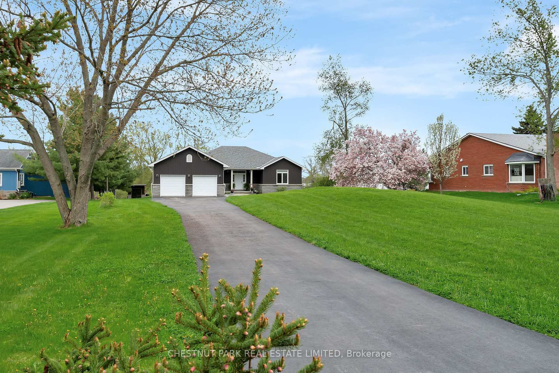 85 Smiths Bay Avenue  Prince Edward County ON K0K 2T0 photo