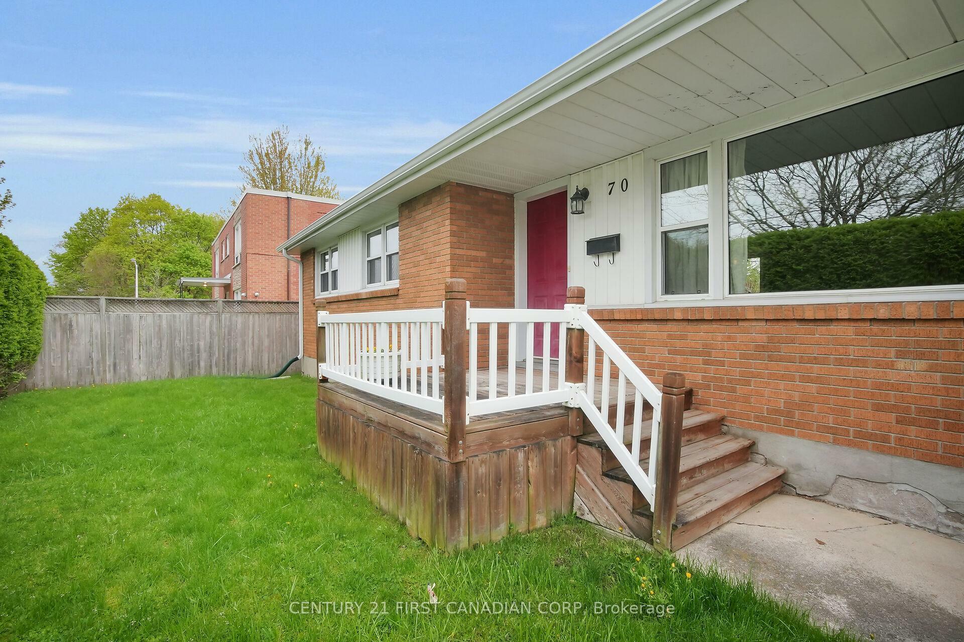 Property Photo: 70 Chesterfield Avenue ON N5Z 3N1