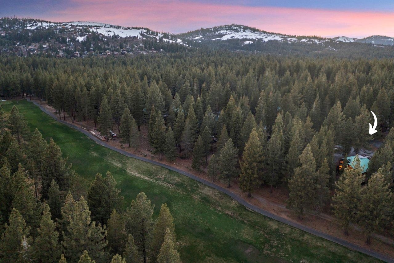 Property Photo: 13456 Skiview Loop CA 96161