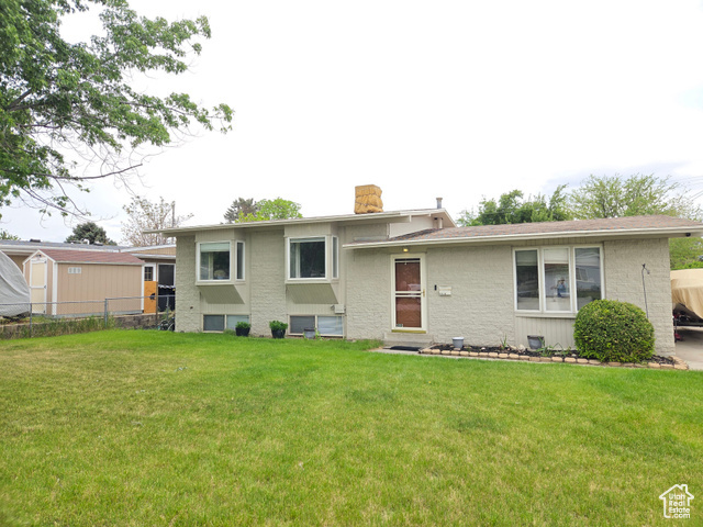 Property Photo: 1056 E Platinum Way UT 84094