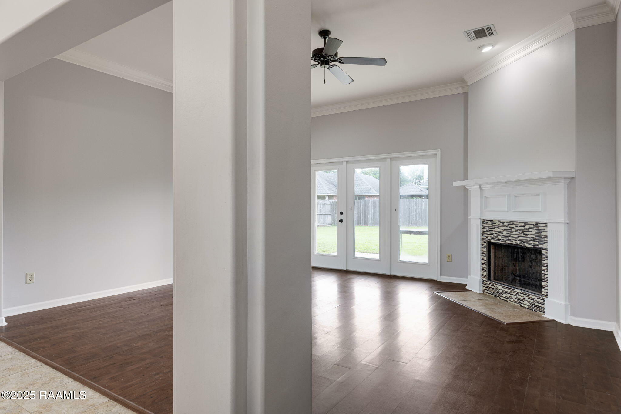 Property Photo: 105 Blue Heron Drive LA 70508