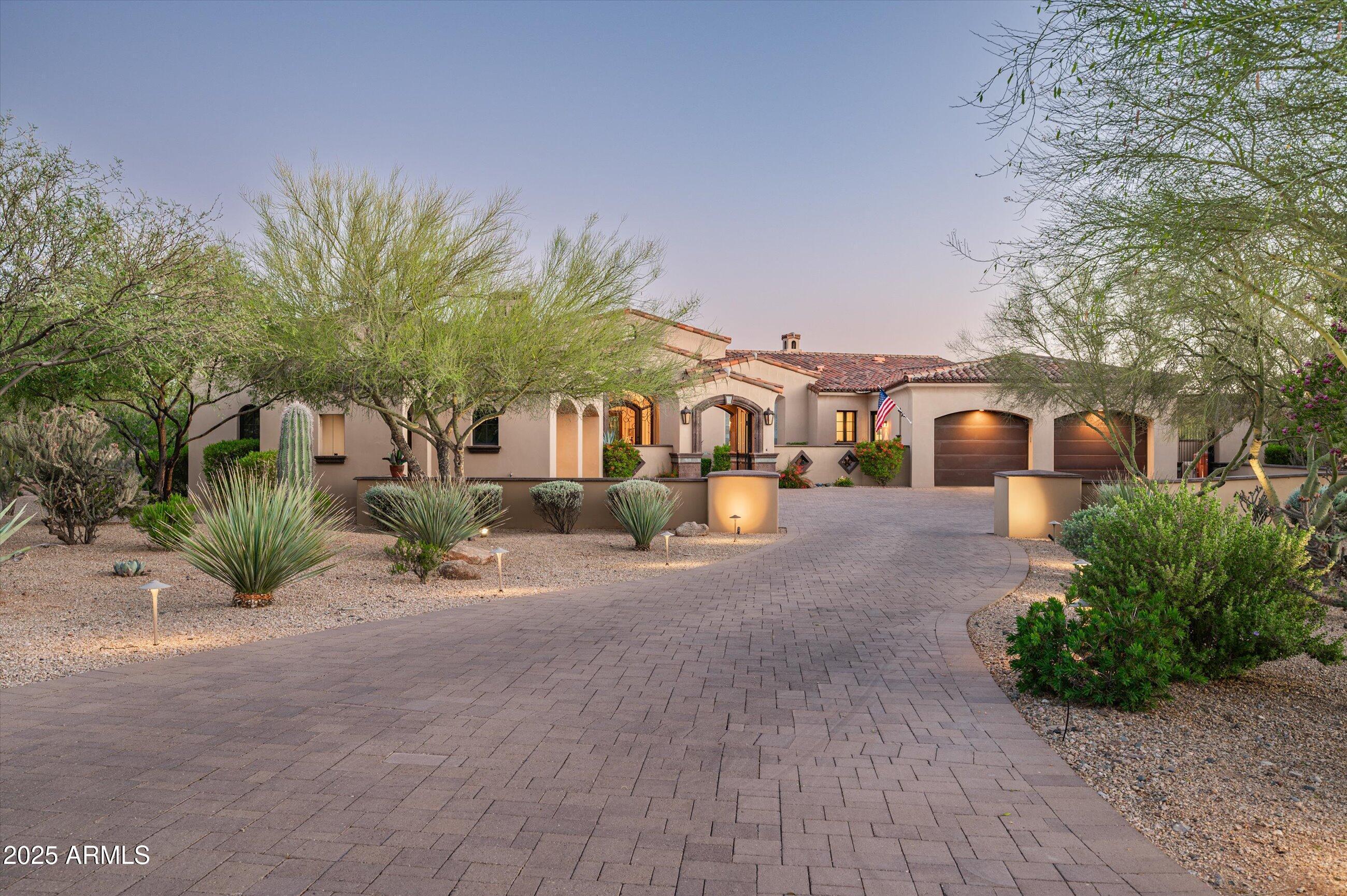 Property Photo: 7753 E Whisper Rock Trail AZ 85266