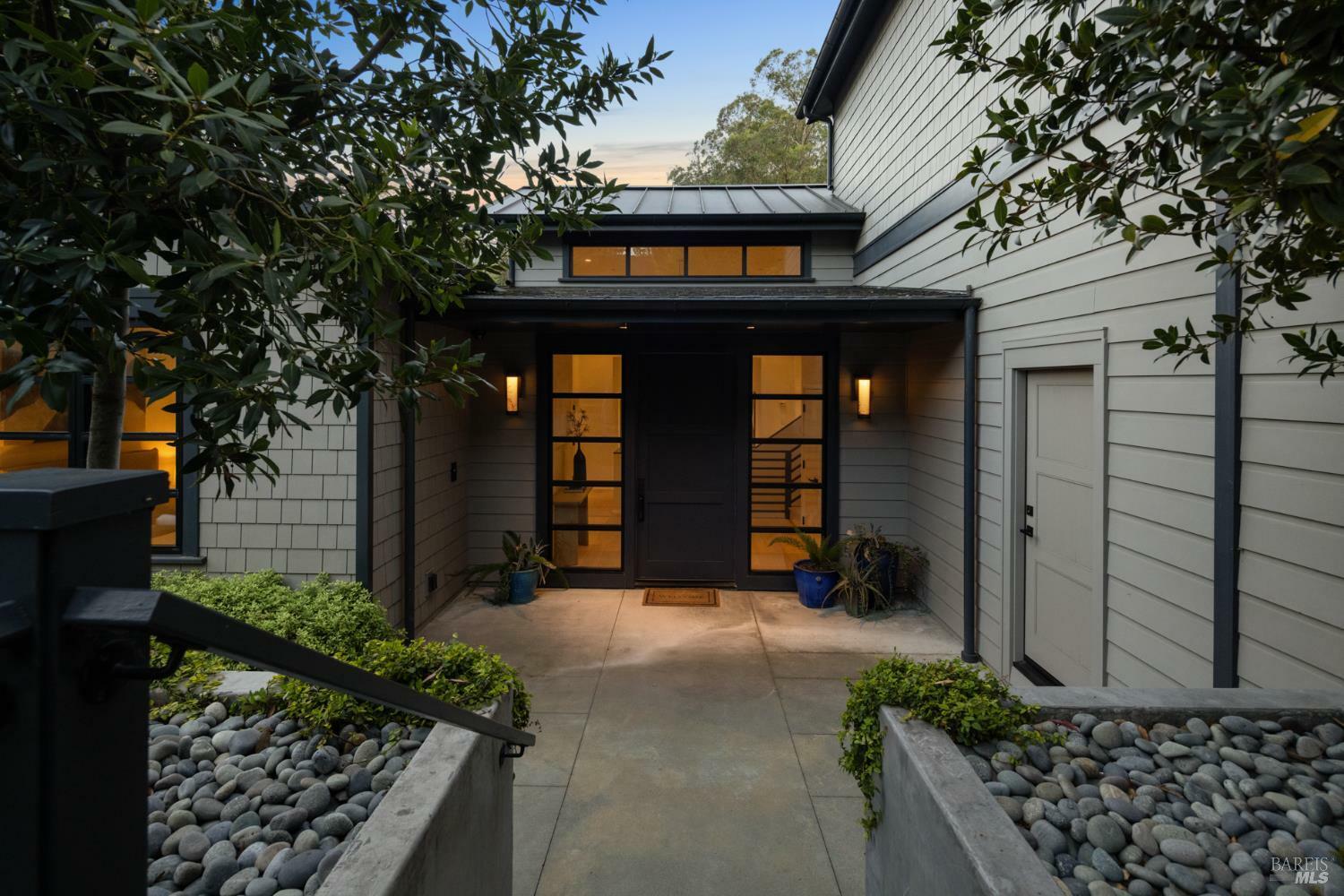 Property Photo: 409 Montford Avenue CA 94941