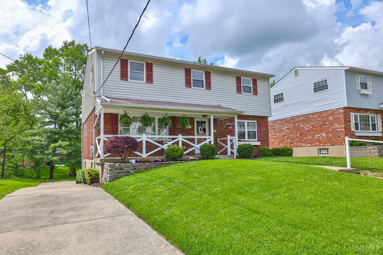 Property Photo: 739 Heavenly Lane OH 45238