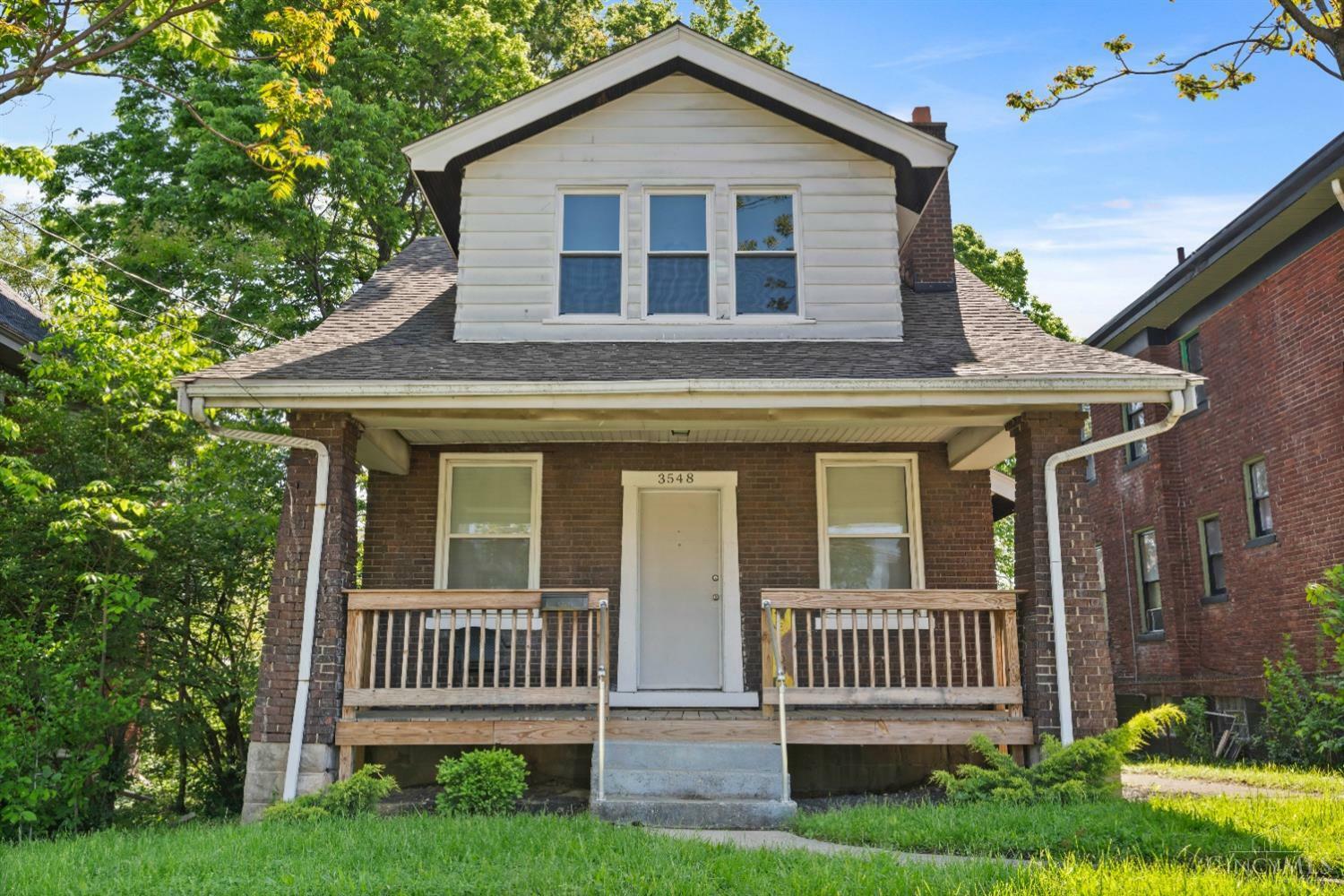 Property Photo: 3548 Eden Avenue OH 45229