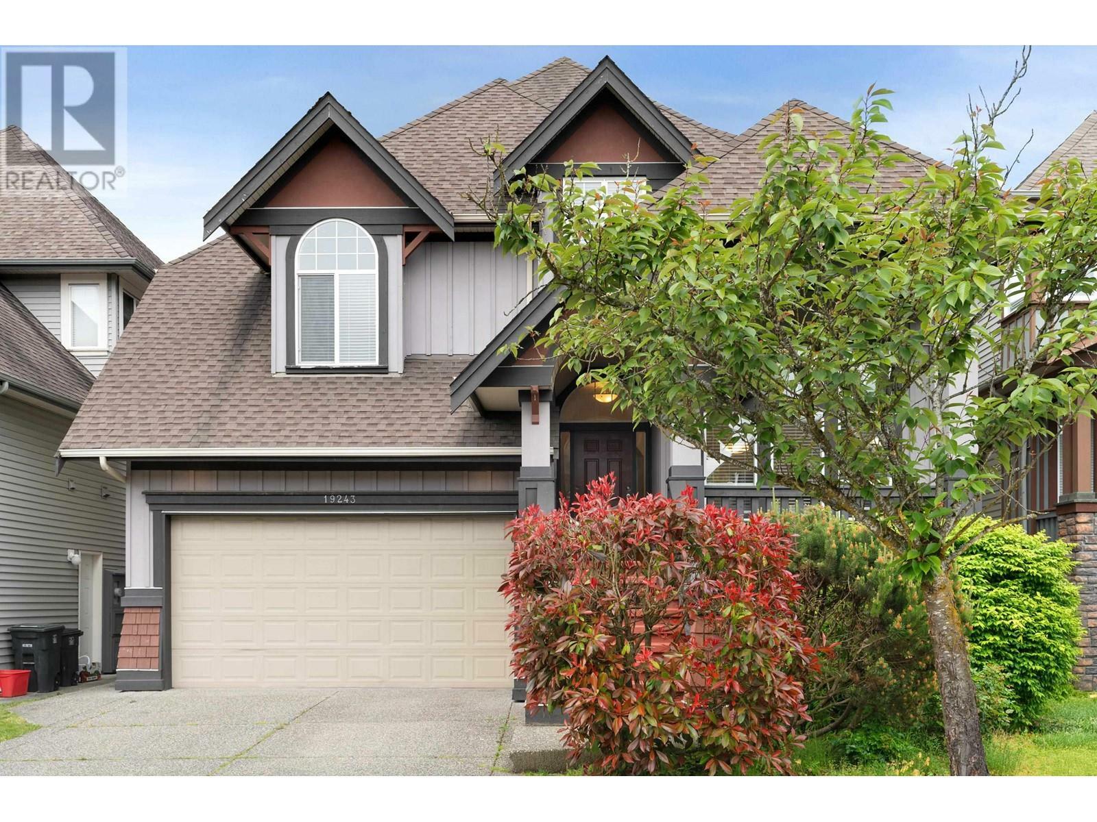 Property Photo: 19243 Fieldstone Walk BC V3Y 2X1