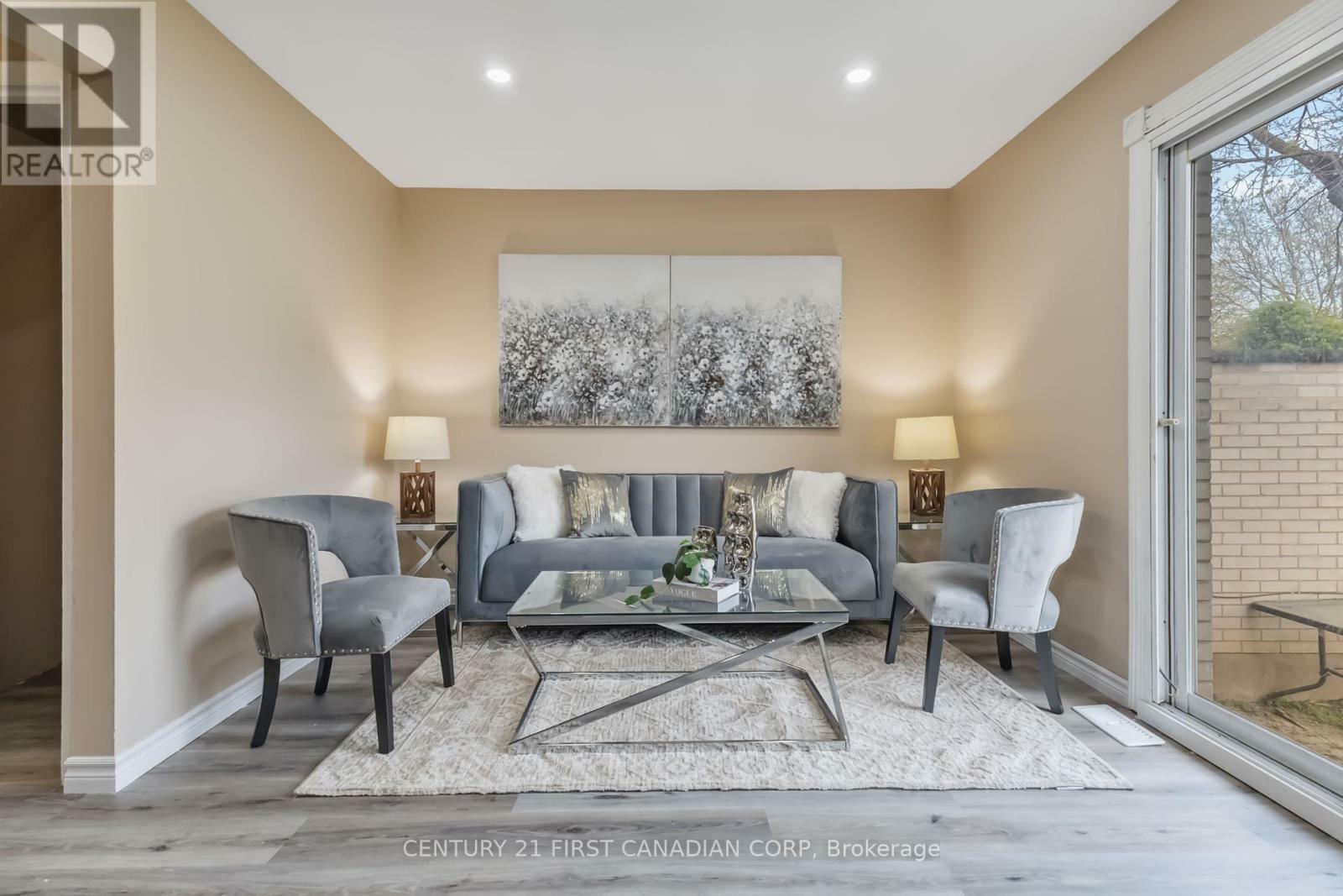 Property Photo: 155 Boullee Street 2 ON N5Y 1T9