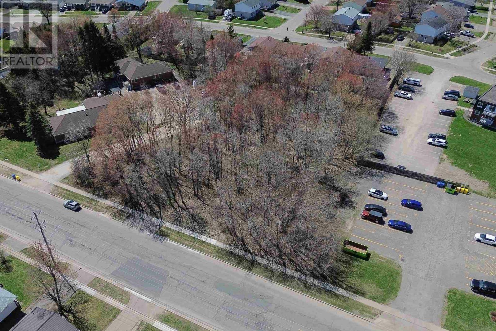 Photo de la propriété:  511 Boundary Rd  ON P6A 5Z2 