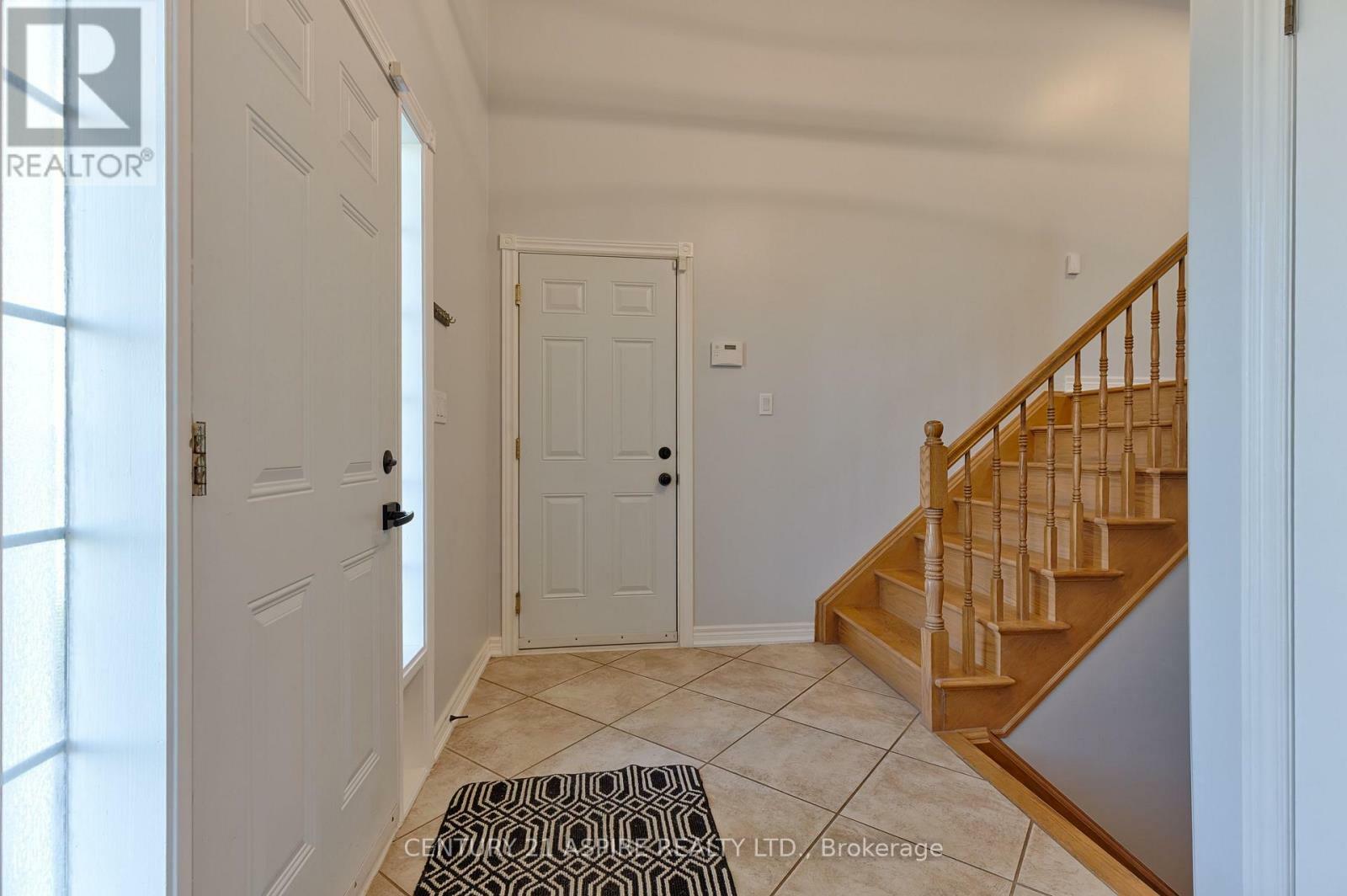 Property Photo: 639 Fairview Avenue South ON K8A 8N4