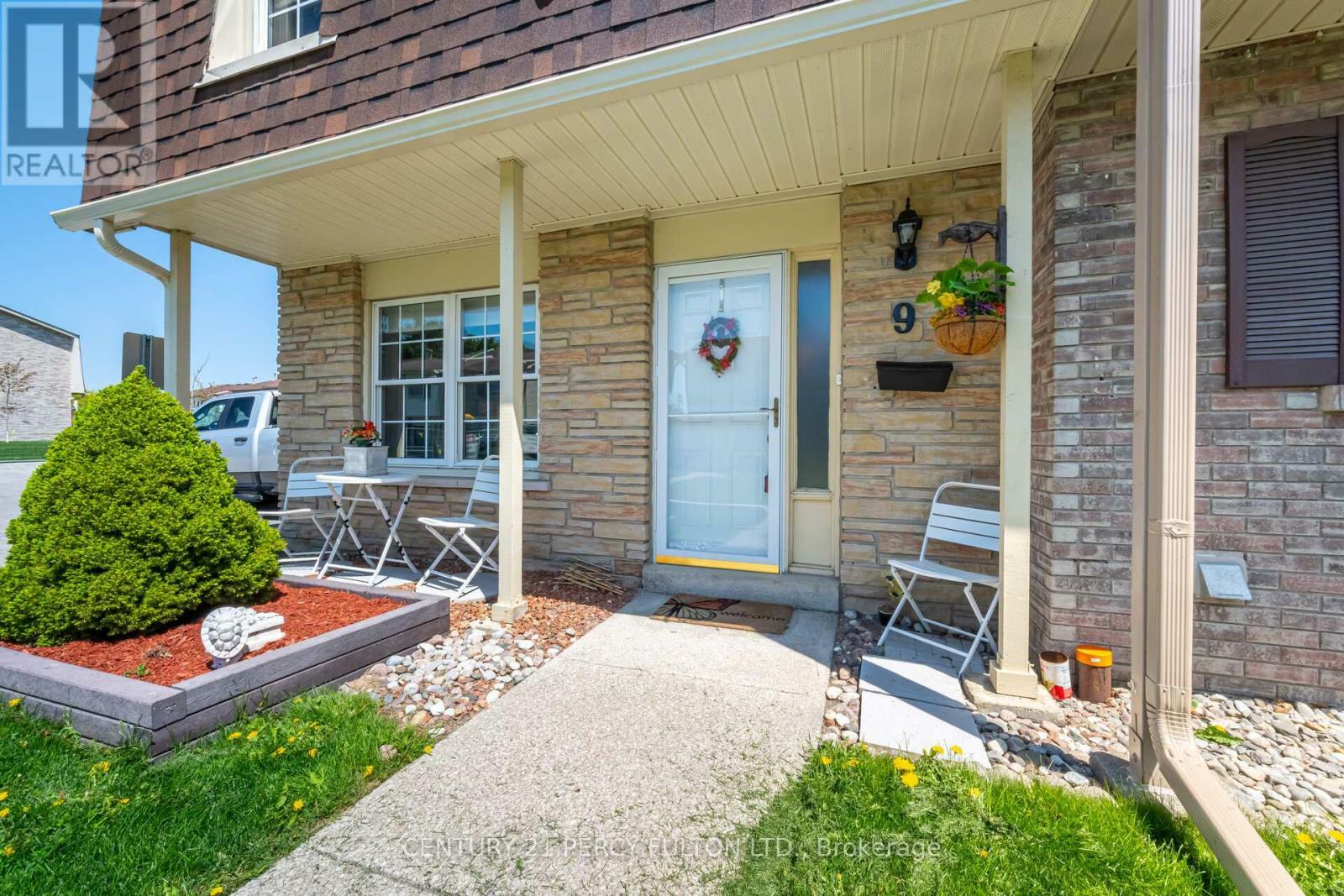 Property Photo: 580 Eyer Drive 9 ON L1W 3B7