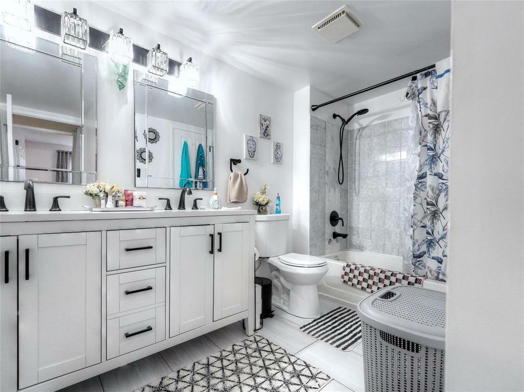 Property Photo: 173 Victor Lewis Drive MB R3P 1Z9