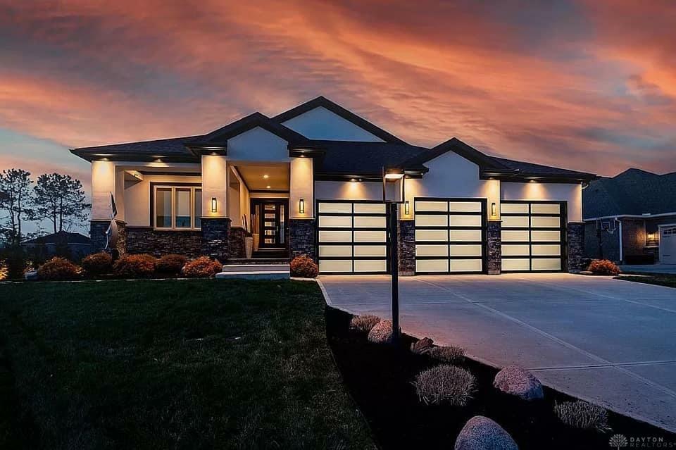 Property Photo: 12901 Sprinters Crossing OH 45458