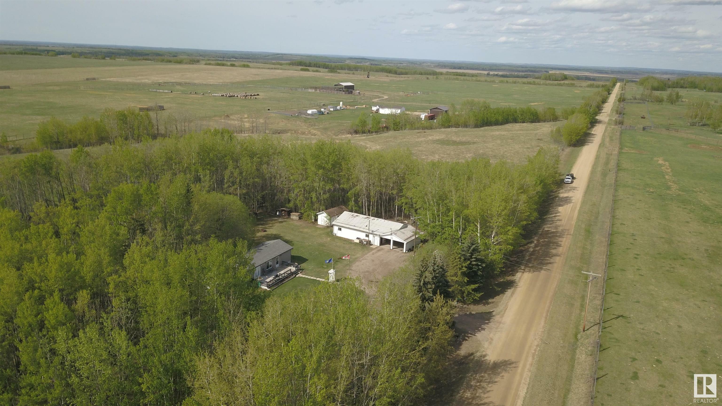 Property Photo: 4315 Twp Road 511 A AB T0C 2T0