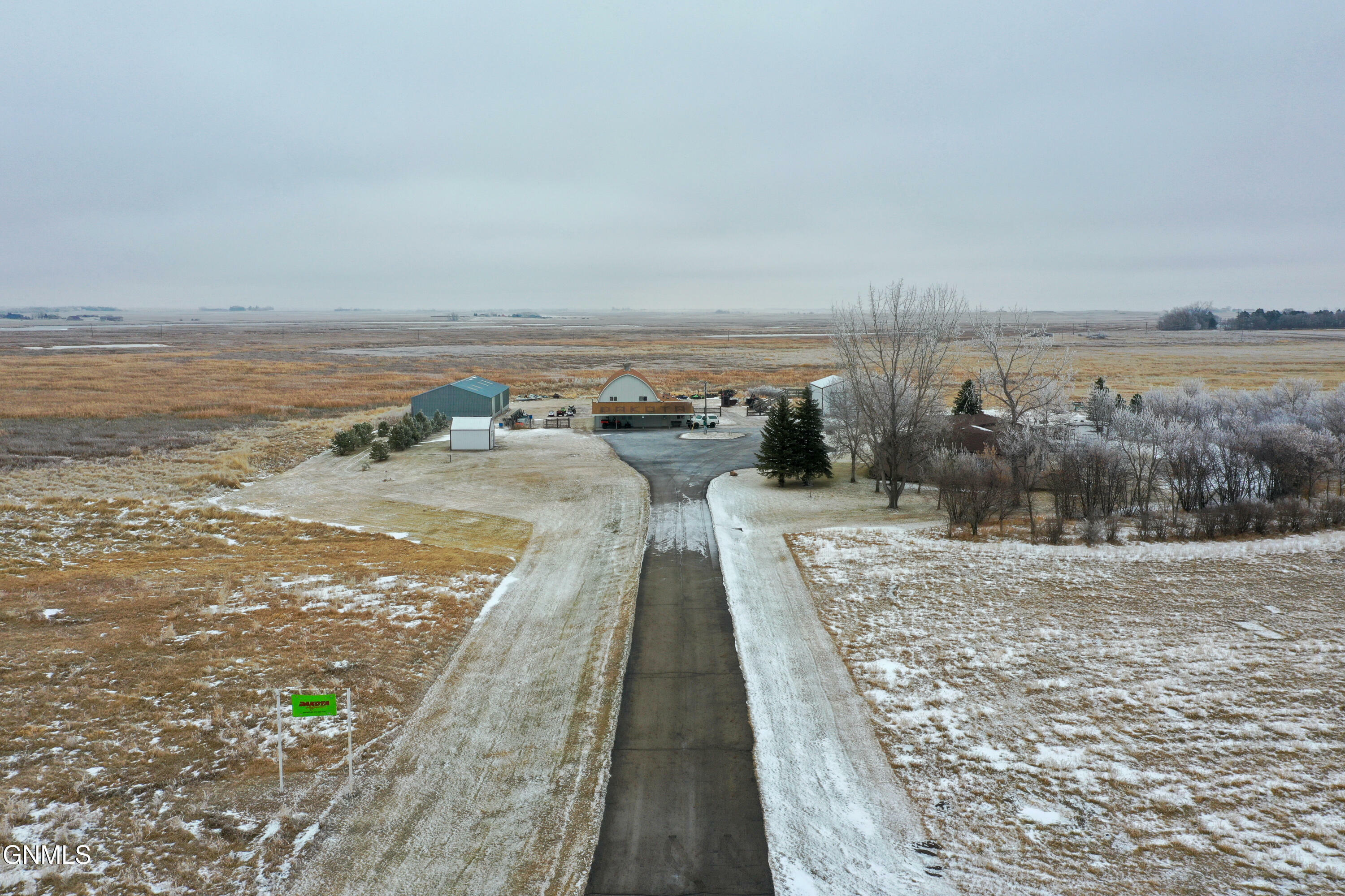 Property Photo: 8130 Hwy 3 SE ND 58495