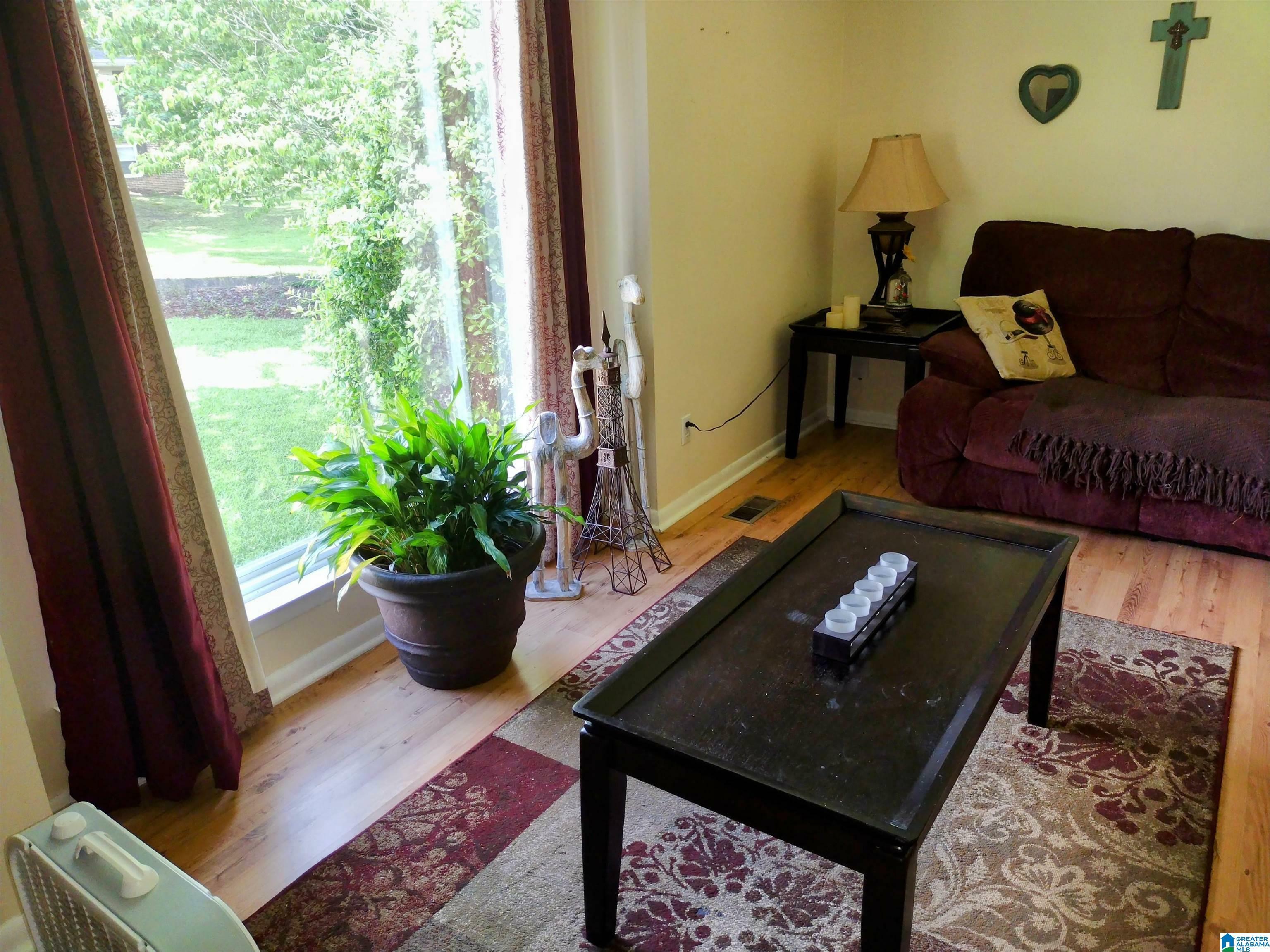 Property Photo: 1720 Cherry Circle AL 36207