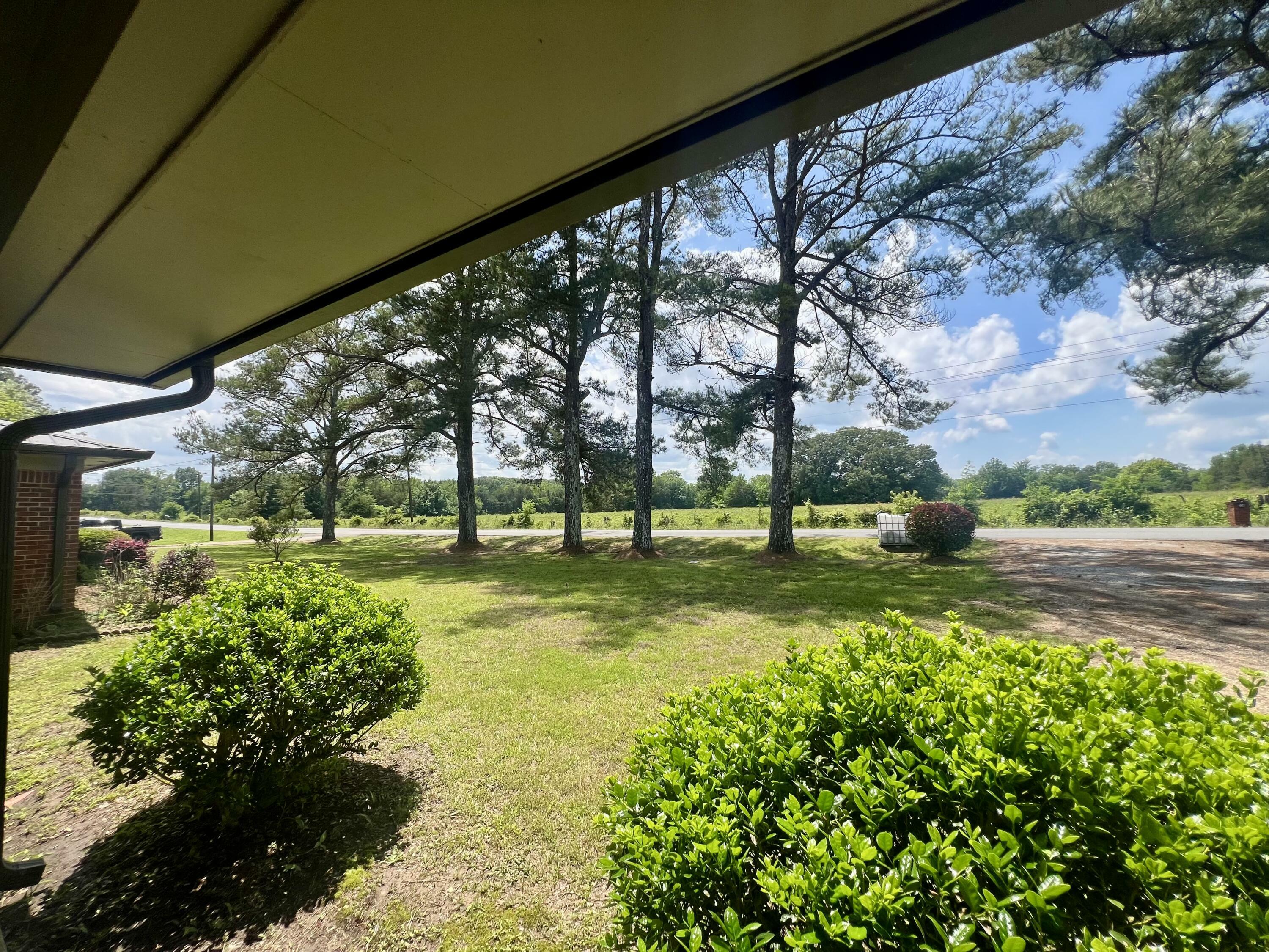 Property Photo: 714 Herman Shirley Rd MS 39773