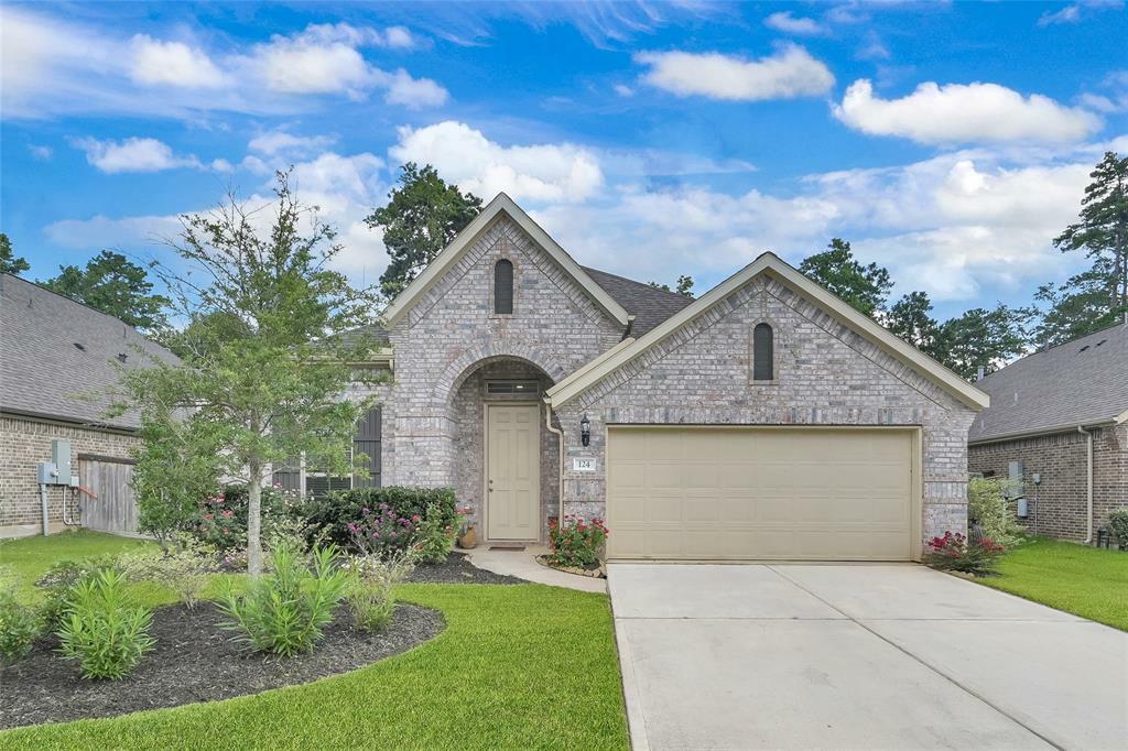 124 N Cadence Hills Loop  Conroe TX 77318 photo