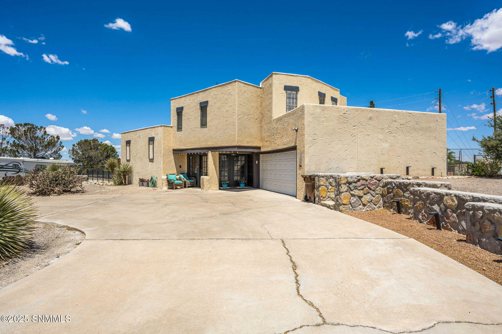 Property Photo: 1589 Imperial Ridge Street NM 88011