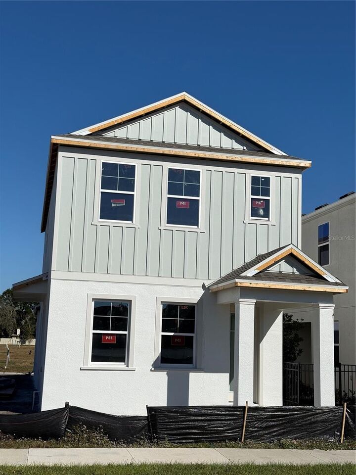 Property Photo:  2043 Wild Heron Court  FL 33596 