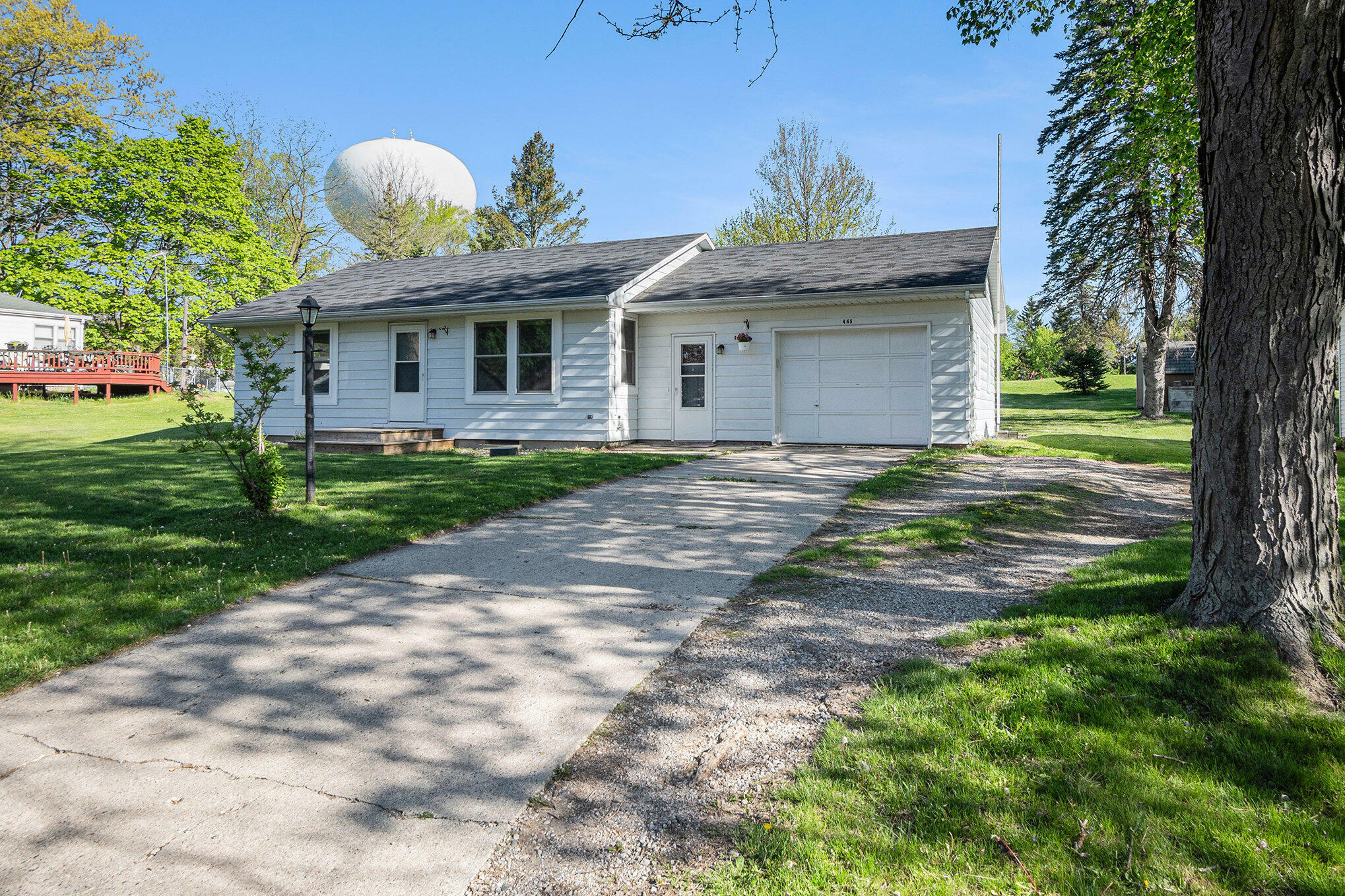 Property Photo: 445 E Cherry Street MI 49412