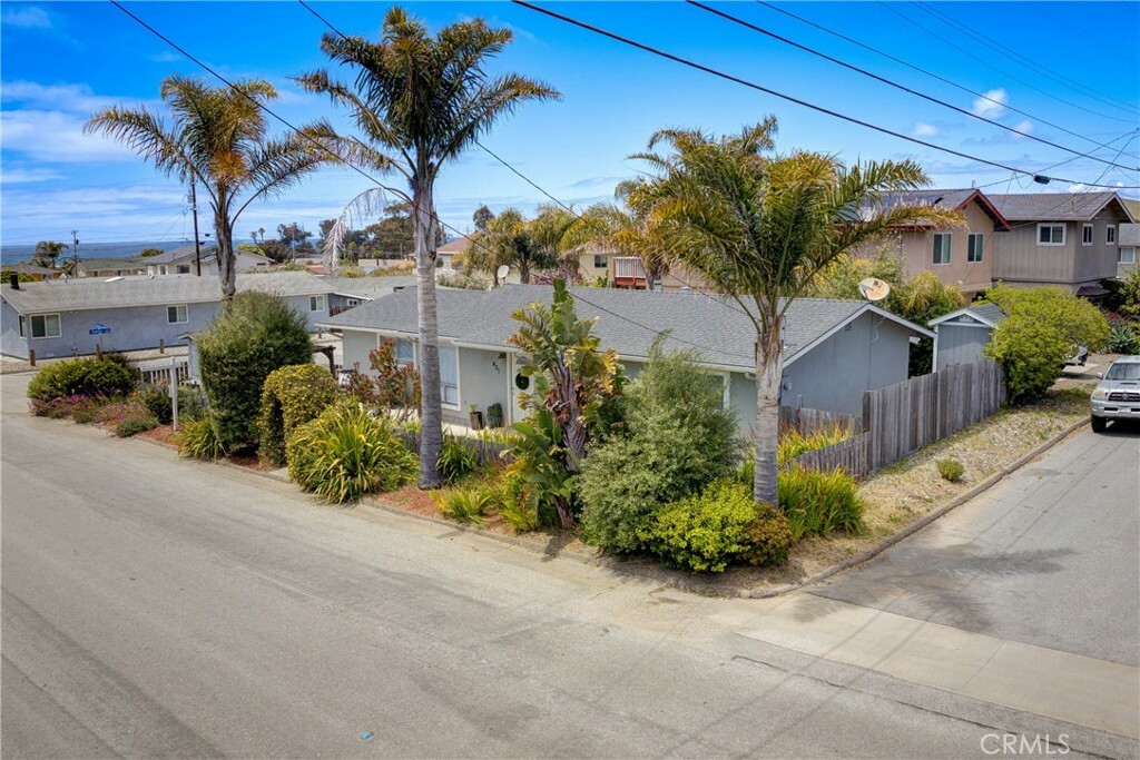 Property Photo:  401 San Joaquin Street  CA 93442 