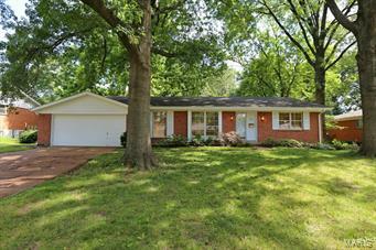 722 Delchester Lane  Kirkwood MO 63122 photo