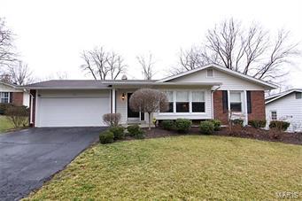 Property Photo:  935 Ferngate Lane  MO 63141 