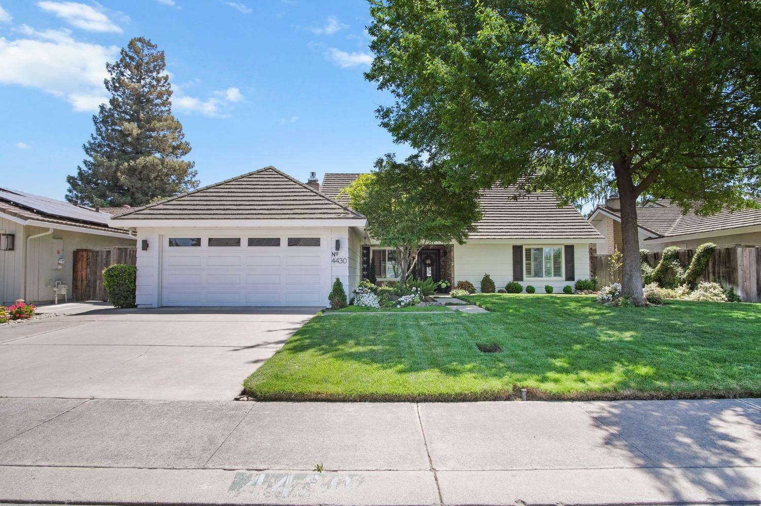 Property Photo: 4430 Winding River Circle CA 95219