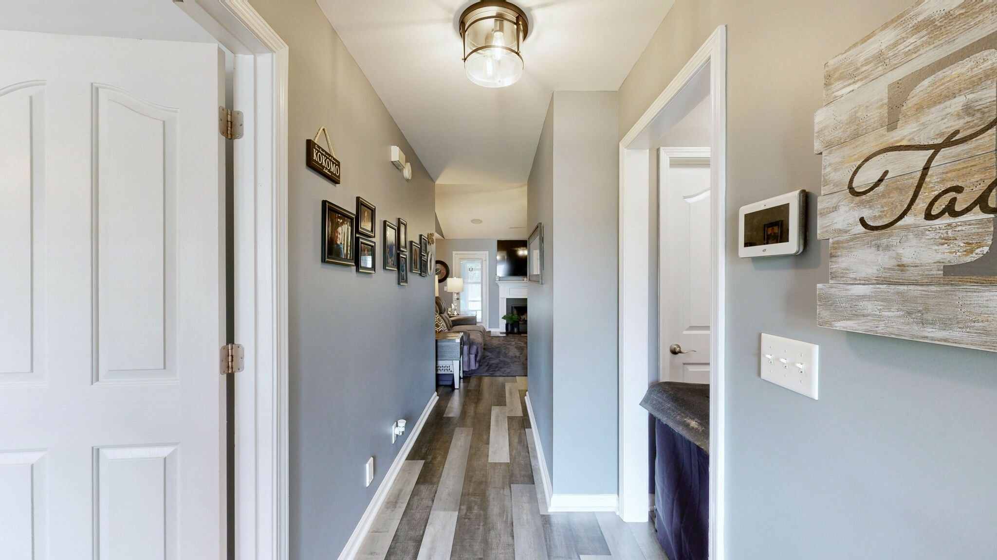 Property Photo: 2111 Saint Andrews Dr TN 37128