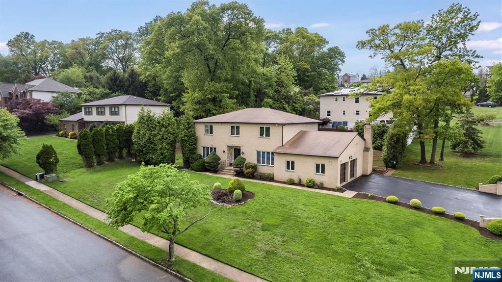 Property Photo: 2 Stratton Drive NJ 07470